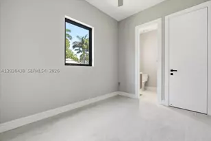 1380 Hollywood, Hollywood, FL 33019 - Photo 16