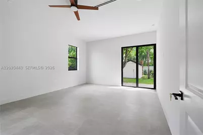 131 Miami Gardens, West Park, FL 33023 - Photo 18