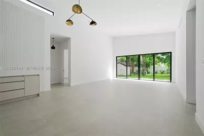 131 Miami Gardens, West Park, FL 33023 - Photo 4