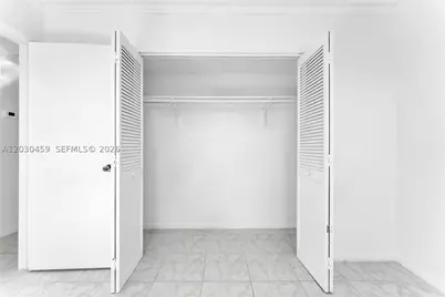 2145 Pierce #305, Hollywood, FL 33020 - Photo 4