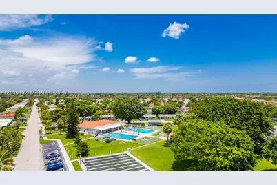 4923 NW 55th, Tamarac, FL 33319 - Photo 24
