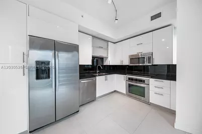 60 SW 13th #2600, Miami, FL 33130 - Photo 10