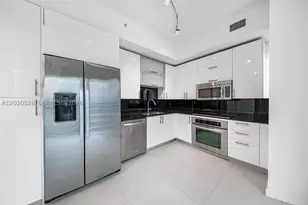 60 SW 13th, Miami, FL 33130 - Photo 10