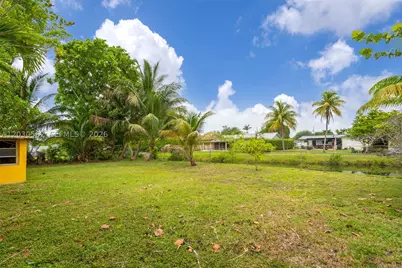 1320 SW 84th, Miami, FL 33144 - Photo 36