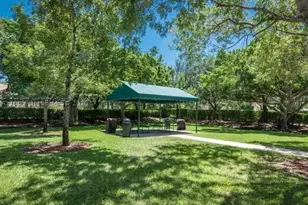 852 Heritage, Weston, FL 33326 - Photo 20