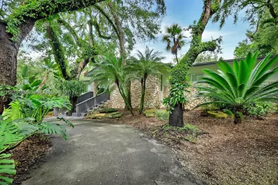 6565 SW 134th, Pinecrest, FL 33156 - Photo 2