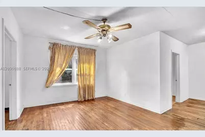 1236 Jann, Opa Locka, FL 33054 - Photo 10