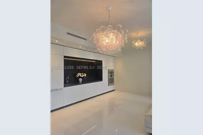 300 Biscayne Blvd #2408W, Miami, FL 33131 - Photo 4