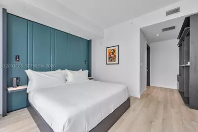 20 NE 11th #4309, Miami, FL 33132 - Photo 14