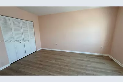 400 Kings Point #316, Sunny Isles Beach, FL 33160 - Photo 14
