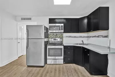 1400 NE 191st #343, Miami, FL 33179 - Photo 8