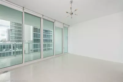 1040 Biscayne #1205, Miami, FL 33132 - Photo 14