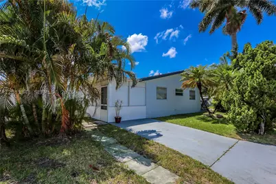 2700 NW 52nd, Tamarac, FL 33309 - Photo 20