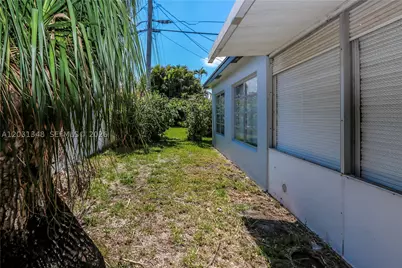 2700 NW 52nd, Tamarac, FL 33309 - Photo 22