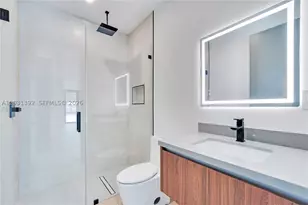 2661 Johnson, Hollywood, FL 33020 - Photo 20