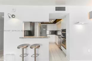 1420 Brickell Bay, Miami, FL 33131 - Photo 10