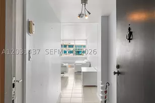 1420 Brickell Bay, Miami, FL 33131 - Photo 2