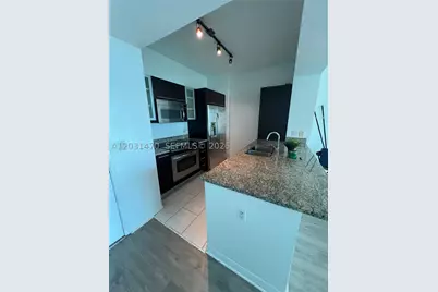 [Address not provided], Miami, FL 33131 - Photo 8