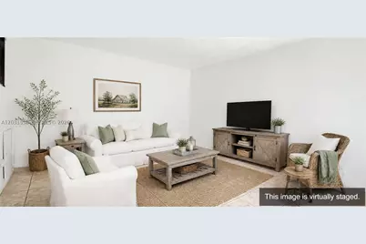 608 Commodore, Plantation, FL 33325 - Photo 2