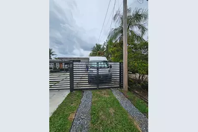 2543 Gulfstream, Fort Lauderdale, FL 33312 - Photo 32
