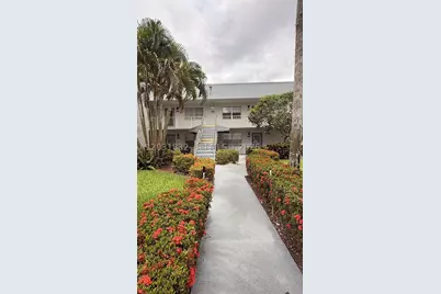 322 Piedmont G #G, Delray Beach, FL 33484 - Photo 2