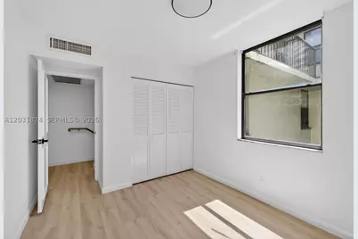 20300 W Country Club #106-3, Aventura, FL 33180 - Photo 48