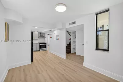 20300 W Country Club #106-3, Aventura, FL 33180 - Photo 14