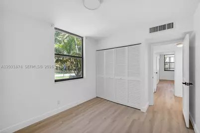 20300 W Country Club #106-3, Aventura, FL 33180 - Photo 42