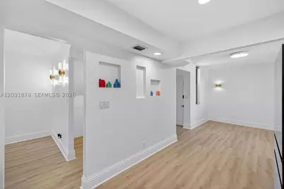 20300 W Country Club #106-3, Aventura, FL 33180 - Photo 12