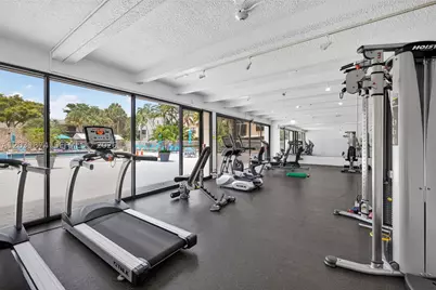 20300 W Country Club #106-3, Aventura, FL 33180 - Photo 58
