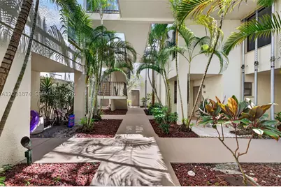 20300 W Country Club #106-3, Aventura, FL 33180 - Photo 54