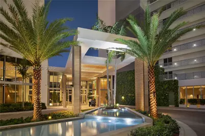 16385 Biscayne #1615, North Miami Beach, FL 33160 - Photo 30