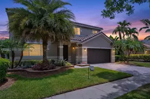 830 Hawthorn, Weston, FL 33327 - Photo 2