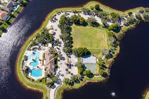 830 Hawthorn, Weston, FL 33327 - Photo 28