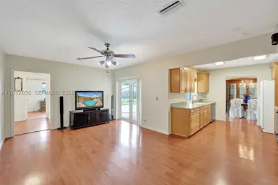 7421 NW 8th, Plantation, FL 33317 - Photo 12