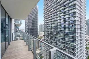 88 SW 7th, Miami, FL 33130 - Photo 4