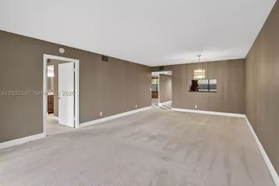 1101 SW 128th #409C, Pembroke Pines, FL 33027 - Photo 12