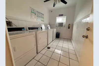 12215 W Dixie #306, North Miami, FL 33161 - Photo 14