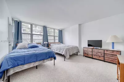 1160 N Federal #213, Fort Lauderdale, FL 33304 - Photo 14