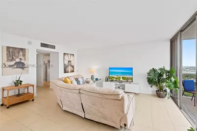 3675 N Country Club #2201, Aventura, FL 33180 - Photo 12