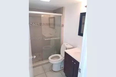 3475 N Country Club #805, Aventura, FL 33180 - Photo 8