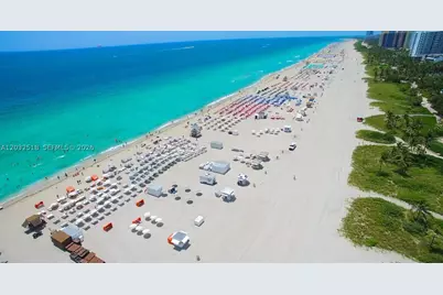 3030 Collins #4E, Miami Beach, FL 33140 - Photo 24