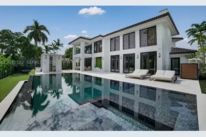 199 Caoba, Coral Gables, FL 33143 - Photo 2