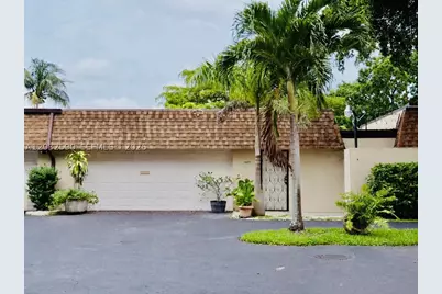 18801 Oakland Hills, Hialeah, FL 33015 - Photo 1