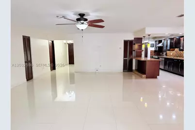 18801 Oakland Hills, Hialeah, FL 33015 - Photo 6
