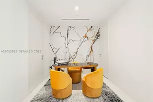300 Biscayne Blvd, Miami, FL 33131 - Photo 14