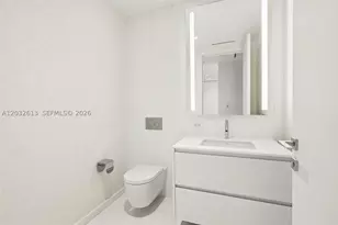 300 Biscayne Blvd, Miami, FL 33131 - Photo 32