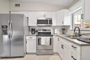 4282 NW 1st, Miami, FL 33127 - Photo 56