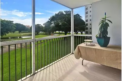 2940 N Course #311, Pompano Beach, FL 33069 - Photo 8