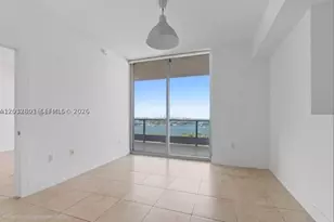 888 Biscayne, Miami, FL 33132 - Photo 4